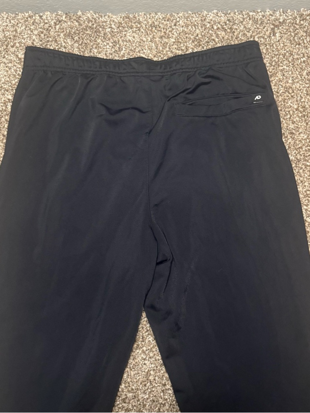 Nike Black Men’s Medium Track Pants with White Swoosh - Picture 16 of 16